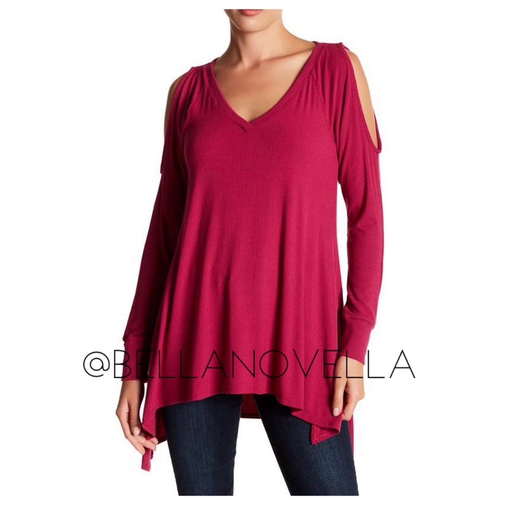 🔴 Ribbed Knit V-Neck Cold Shoulder Tunic NWOT XS/2